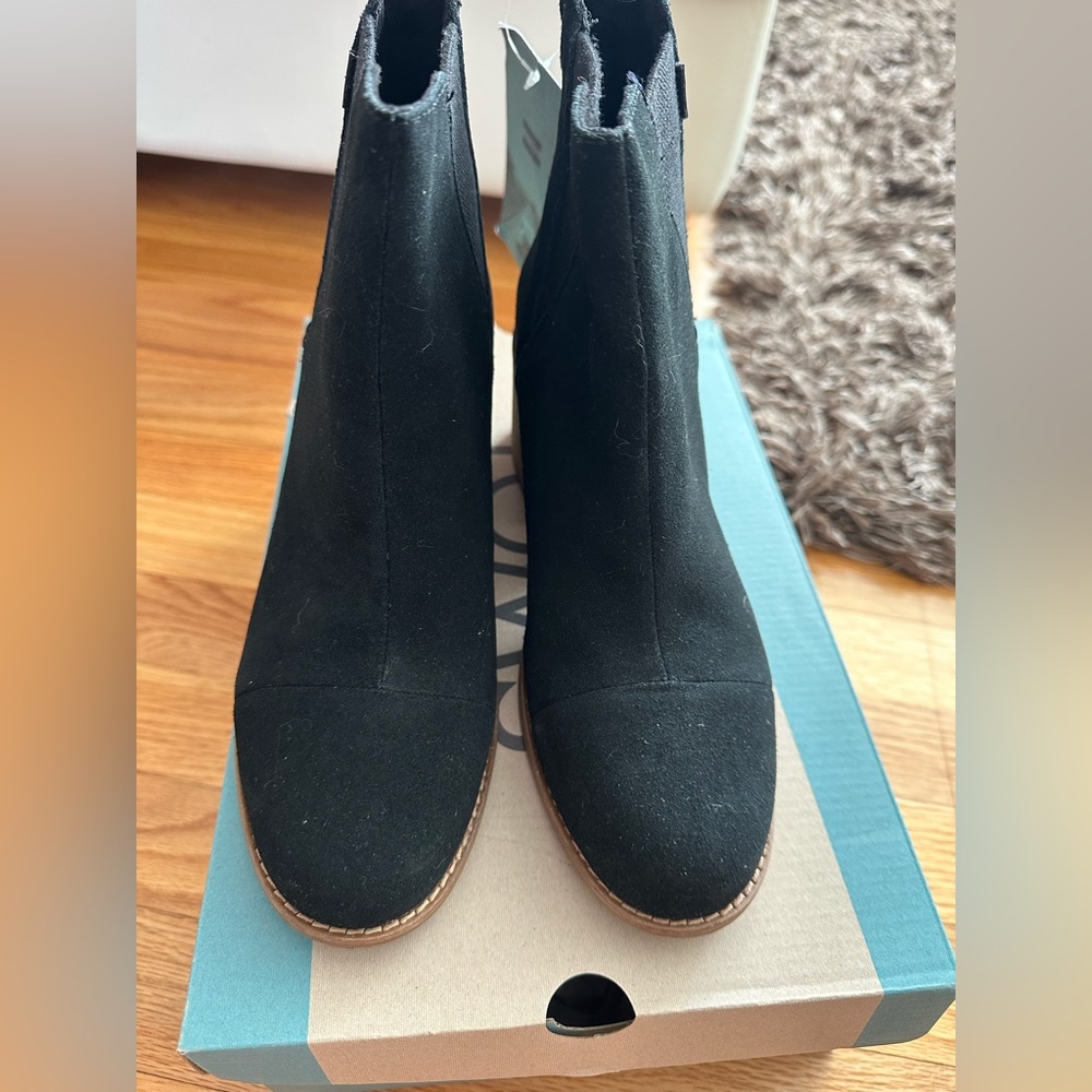 Tom’s suede booties. Super comfy size 7.5